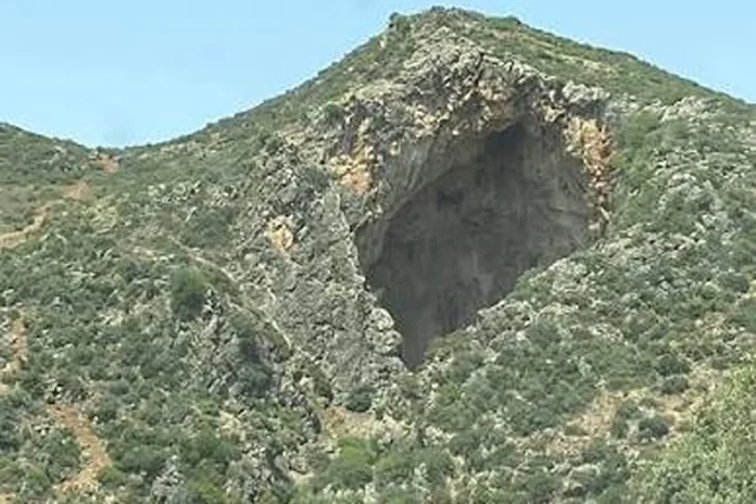 Kaf El Ghar grotte